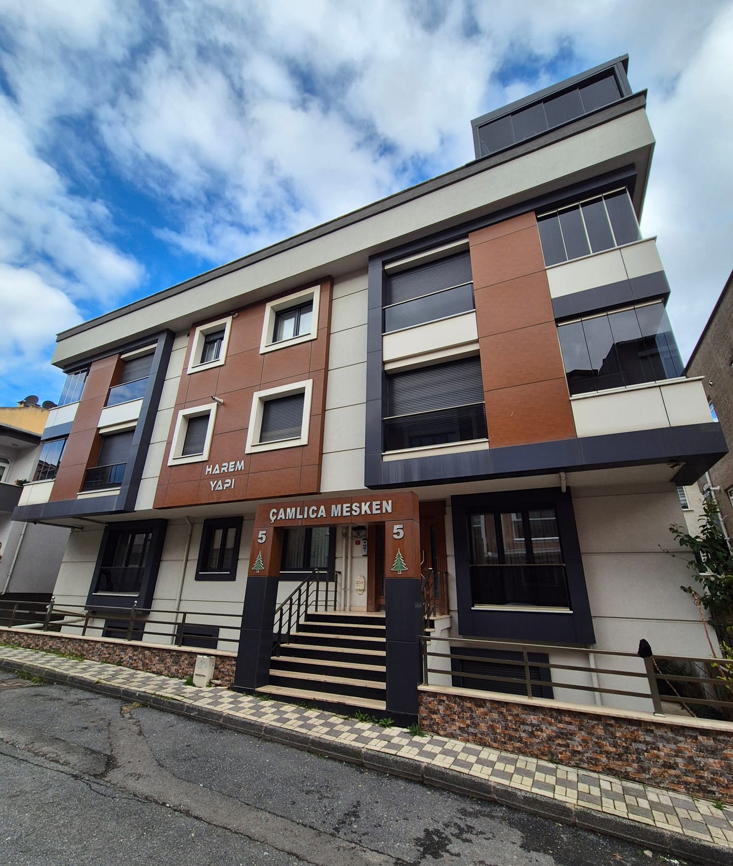 Çamlıca Mesken